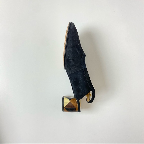 VINTAGE CLARKS BLACK PATTERN CHUNKY HEELS {{8.5} - Picture 2 of 6